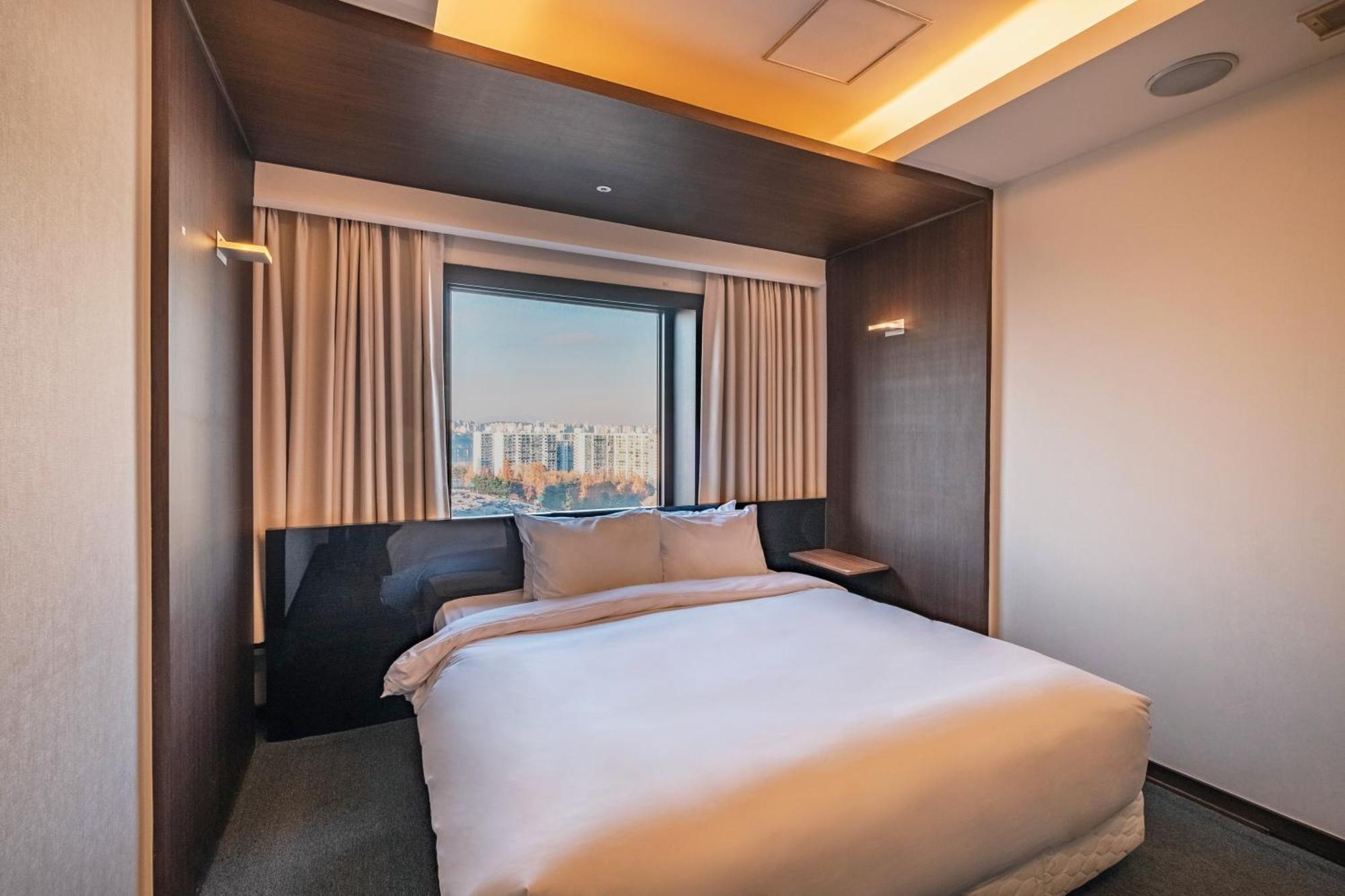 The Riverside Hotel Seoul Eksteriør billede